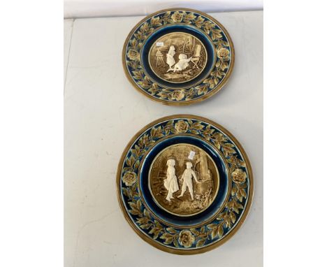 A pair of Schutz Cilli Majolica Chargers c1880-1900
Maiolica
31cm diameter