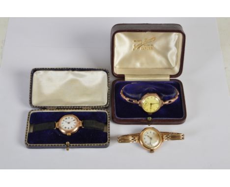 Three 9ct gold wristwatches, to include Luvex with Arabic numeral dial and subsidiary seconds dial with expanding bracelet, a