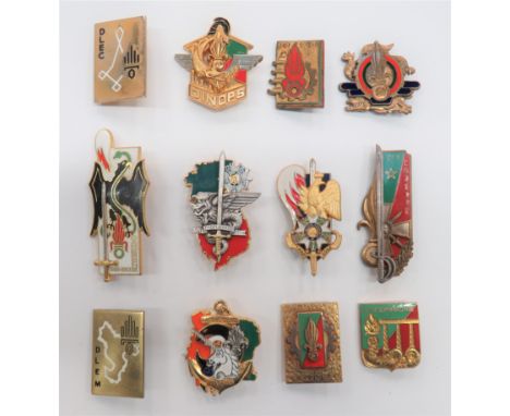 French Foreign Legion Breast Badges gilt and enamel badges including 13th-4 Compagnie ... 3. CMRLE ... CLT 2/519 ... 2 CR ...
