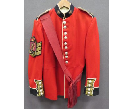 Post 1953 NCO's Coldstream Guards Scarlet Tunic scarlet, single breasted tunic. &nbsp;High blue collar with white edge piping