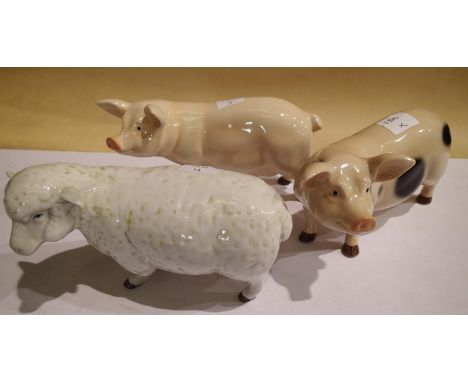 Three boxed Leonardo Collection ceramic animals, each H: 15 cm. Not available for in-house P&amp;P, contact Paul O'Hea at Mai