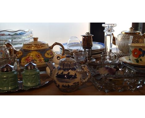 Shelf of mixed glassware and ceramics. Not available for in-house P&amp;P, contact Paul O'Hea at Mailboxes on 01925 659133 