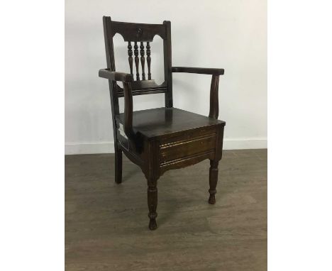 COMMODE CHAIR,along with a suitcase stand (2)