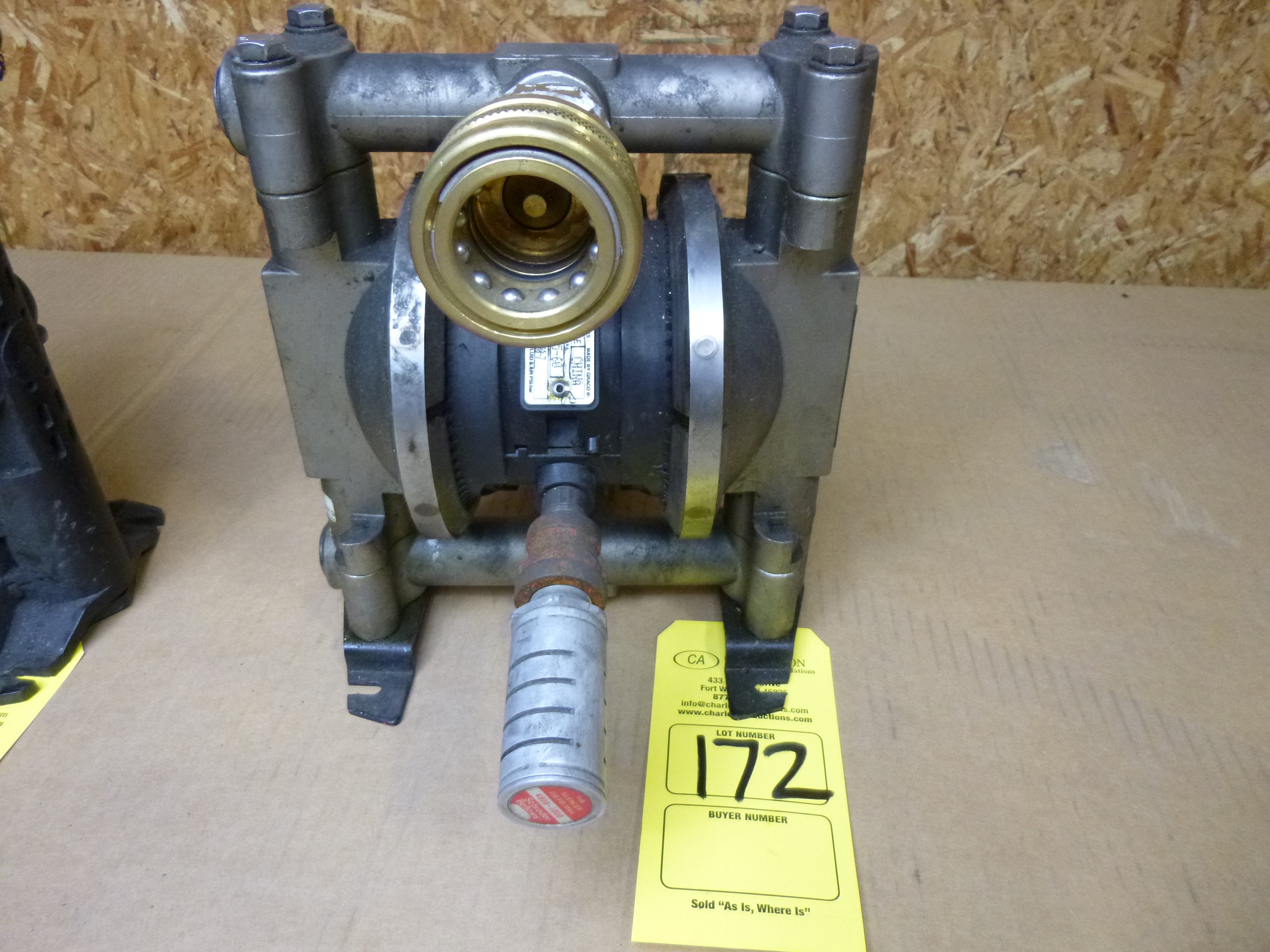 D54311 Graco Husky 716 Metal AirOperated Double Diaphragm Pump