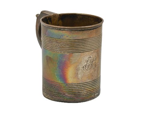 A George III silver christening mug, with reeded bands, 78mm h, by Robert, David and Samuel Hennell, London 1801, 5oz 3dwt  S