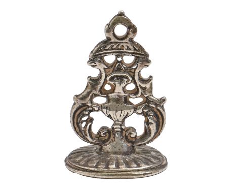 A Northern European silver fob seal, 18th c, engraved with pseudo armorial, 31mm h, 11g  Light wear and polish residue but un