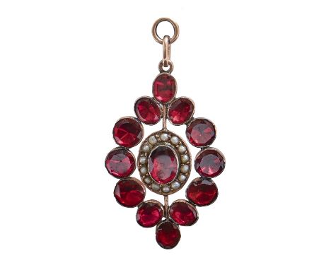 A foiled garnet and split pearl pendant, 19th/20th c, in gold, 32mm h, 2.5g  Good condition