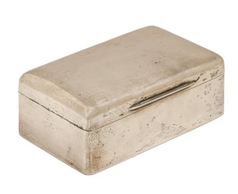 An Edwardian silver cigarette box, cedar lined, 16cm w, by Elkington &amp; Co Ltd, London 1904  Light wear and polish scratch