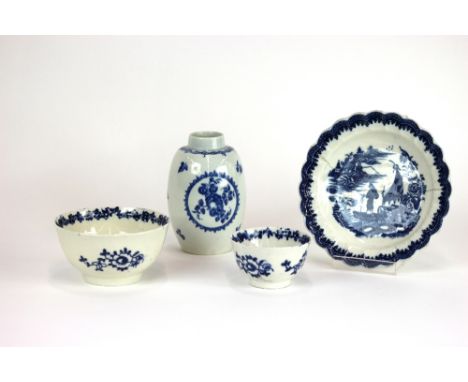 A First Period Worcester blue and white barrel shaped caddy, Fruit and Wreath pattern, circa 1780, hatched crescent mark, 13c