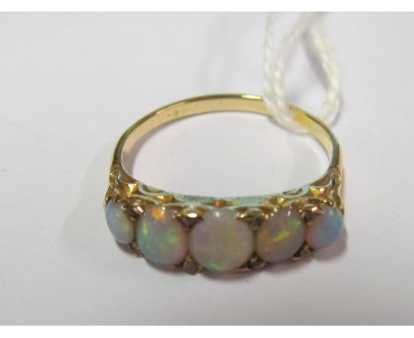 An opal five stone ring size R 2.9g