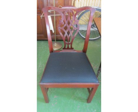 Four mahogany Chippendale style chairs (one a/f)