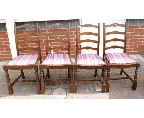 Set of 4 Ladder back Oak Chairs(4):