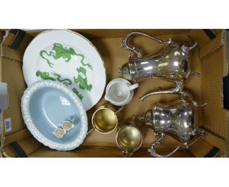 A mixed collection of item to include: Silver plated Tea Service, Wedgwood Green Chinese Tigers Plates. Wedgwood Queens ware 