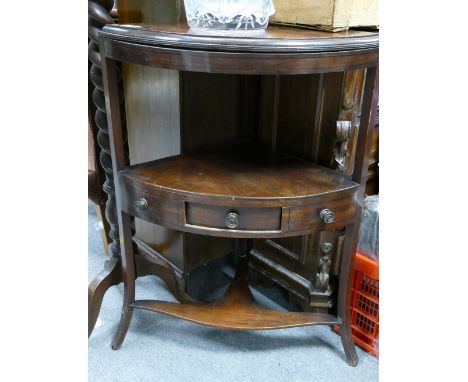 Bow Fronted 2 door corner Unit: