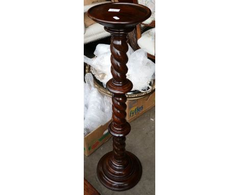 Light Wood twisty column plant stand: