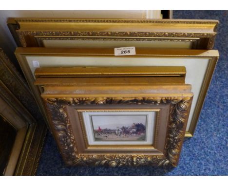 A mixed lot of assorted pictures and prints to include hunting scenes.
