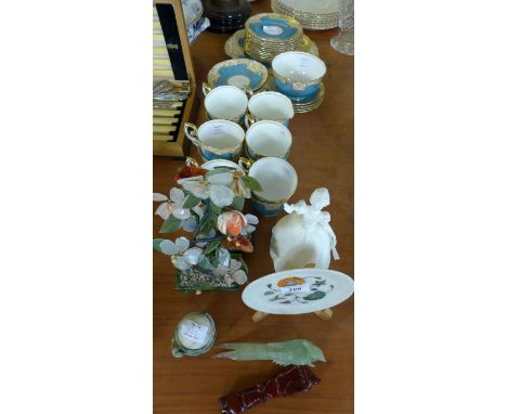 A mixed lot of assorted items to include Crown Staffordshire tea service, Royal Worcester figurine 'Flirtation', etc 