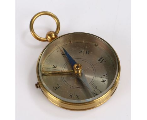 Early 20th Century brass pocket travelling compass, with silvered dial, 4.5cm diameter, 6.5cm high