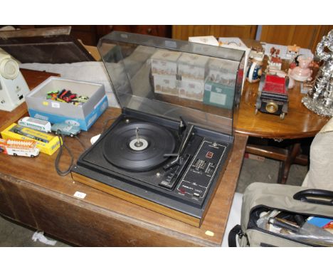 A Fidelity VSR record player 