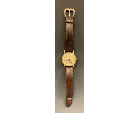 Smiths -  British Rail De luxe mid 20th century 9ct gold cased wristwatch, silvered dial, Arabic numerals, subsidiary seconds