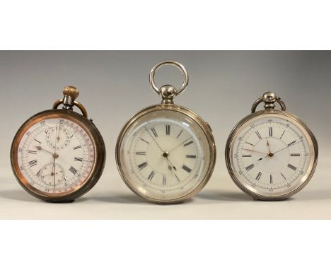 A Victorian silver cased chronograph pocket watch, white enamel dial, Roman numerals, centre seconds, key wind movement, 52mm