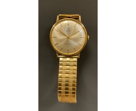 Rolex Tudor - Tudor Royal Shock Resistant 9ct gold cased wristwatch, brushed silver dial, block baton markers, centre seconds