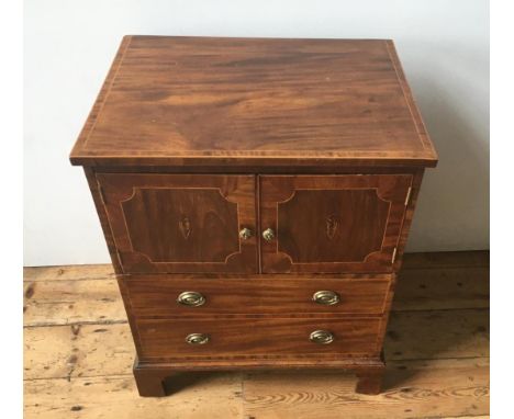 VICTORIAN MAHOGANY CROSSBANDED INLAID COMMODE CHEST 74 x 62 x 48cms 