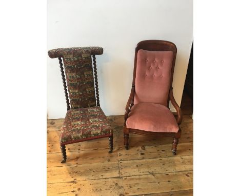 VICTORIAN MAHOGANY SCROLL ARM NURSING CHAIR AND BOBBIN PILLAR PRIE DIEU CHAIR 