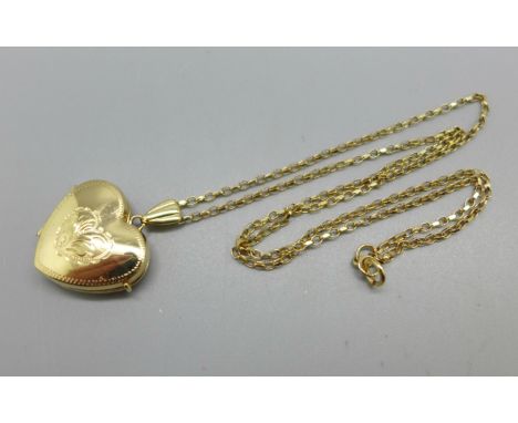 A 9ct gold locket and chain, 4.4g 