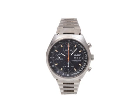 A MEN’S LE JOUR STAINLESS STEEL AUTOMATIC CHRONOGRAPH BRACELET WATCH. DAY-DATE, 7500.Brand: Le Jour Case reference: 7500 Year