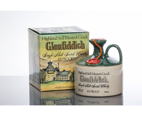 GLENFIDDICH HIGHLAND STILL MASTER'S CROCK
Single Speyside Malt Whisky in cream and green ceramic crock. 750ml, 101 Proof, in 