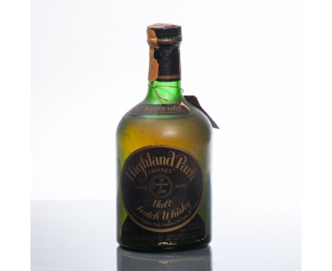 HIGHLAND PARK 17 YEARS OLD
Orkney Malt Scotch Whisky. Distilled in 1958; bottled in 1975. 
75cl. 43% vol. 