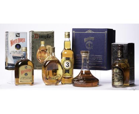 WHITE HORSE AMERICA'S CUP SHIP'S DECANTER
Blended Scotch Whisky in crystal Royal Doultan decanter. 75cl, 40% volume. In box.
