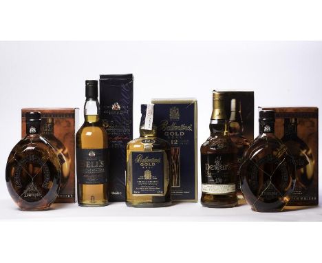 DIMPLE 15 YEARS OLD (2)
Blended Scotch Whisky, 1 litre, 43% volume, in carton. 
DEWAR'S AGED 12 YEARS
Blended Scotch Whisky, 