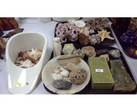 A collection of sea shells, fossils, quartz, and onyx items including cigarette box; ashtray; lighter; ornaments etc..