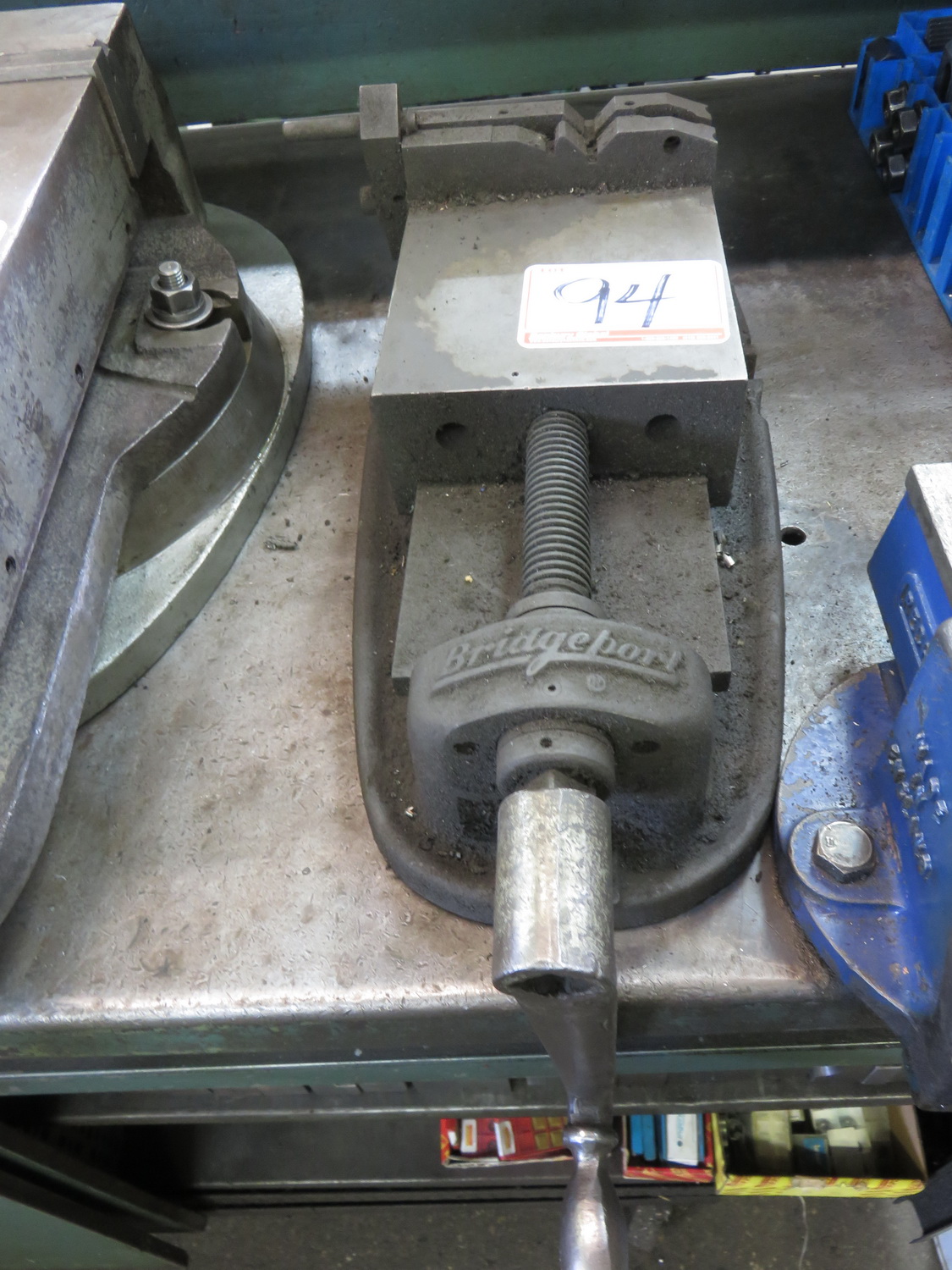 BRIDGEPORT 6" MACHINE VISE W/ HANDLE
