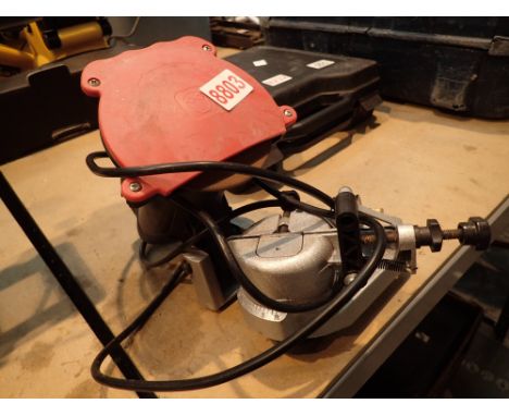 Coopers electric chainsaw sharpener