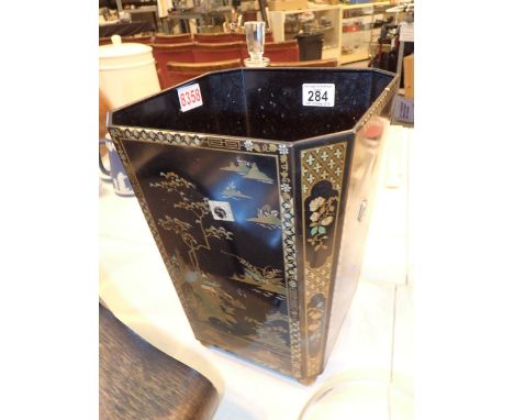 Worcester ware black and gold Oriental decoration tin wastepaper bin H: 30 cm