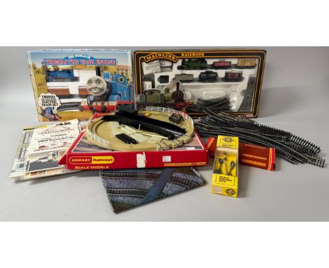 Model Railways - Hornby Railways The World of Thomas the Tank Engine electric train set, OO gauge, boxed; R408U electrically 