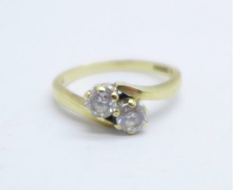 A 9ct gold and cubic zirconia ring, 2.7g, M 