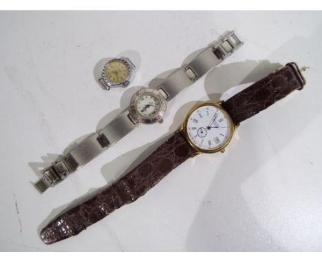 A lot to include a gentleman's Rotary wristwatch Roman numerals to a white dial, subsidiary second dial also included in the 
