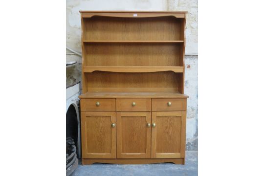 Light Oak Kitchen Dresser With Plate Rack