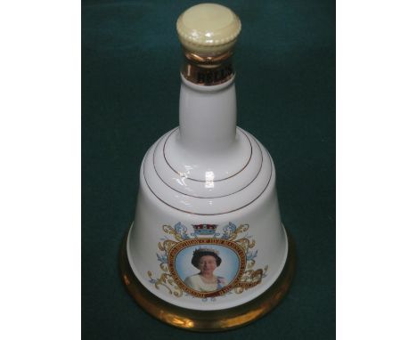 UNOPENED BELLS SCOTCH WHISKY DECANTER 