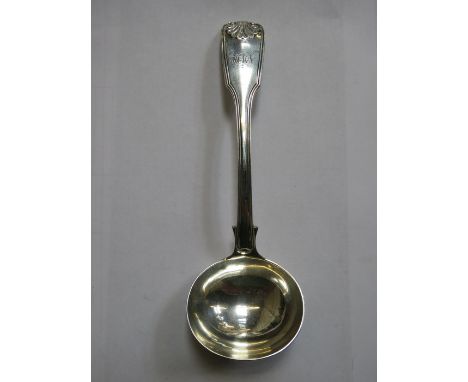1830s HALLMARKED SILVER QUEENS/KINGS PATTER LADLE, LONDON ASSAY 