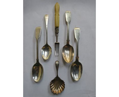MIXED LOT OF SILVER FLATWARE AND PLATED CADDY SPOON 