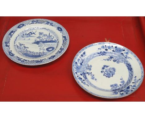 TWO 18th BLUE AND WHITE CHINESE CERAMIC PLATES 