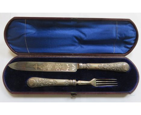 CASED HALLMARKED SILVER VICTORIAN KNIFE AND FORK SET, SHEFFIELD ASSAY 