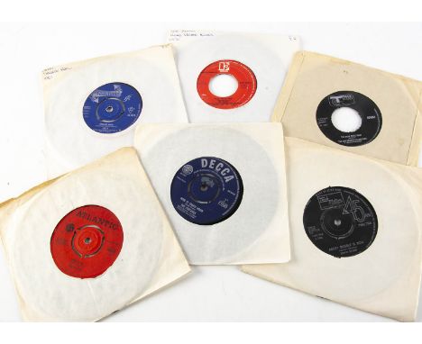 Sixties 7" Singles, more than four hundred 7" Singles, mainly from the Sixties with artists including Jimi Hendrix, Cream, Ya