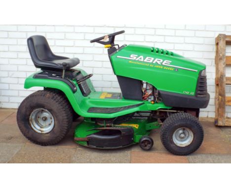 Sabre made by John Deere, Ride on motor mower with 1 metre wide floating deck and 17 horse power Briggs & Stratton engine