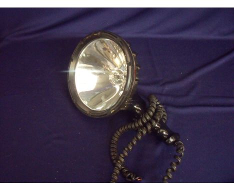 Foxing Colman Night Sight 800000 Candle Power Beam 12V Halogen spot light 